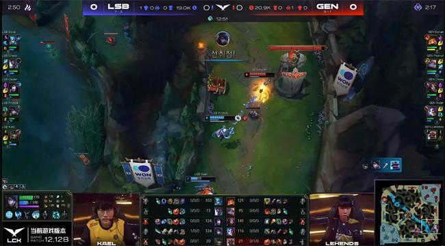 他以其敏捷 他以其敏捷